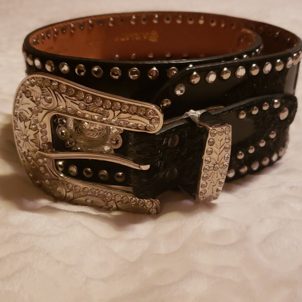 Ariat belt